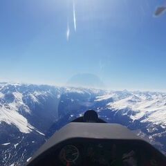 Flugwegposition um 13:42:04: Aufgenommen in der Nähe von Gemeinde Nauders, Österreich in 3121 Meter